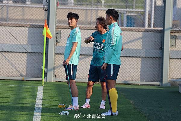 有什么想对莫德里奇说的C罗:保持冷静,随后全场大笑